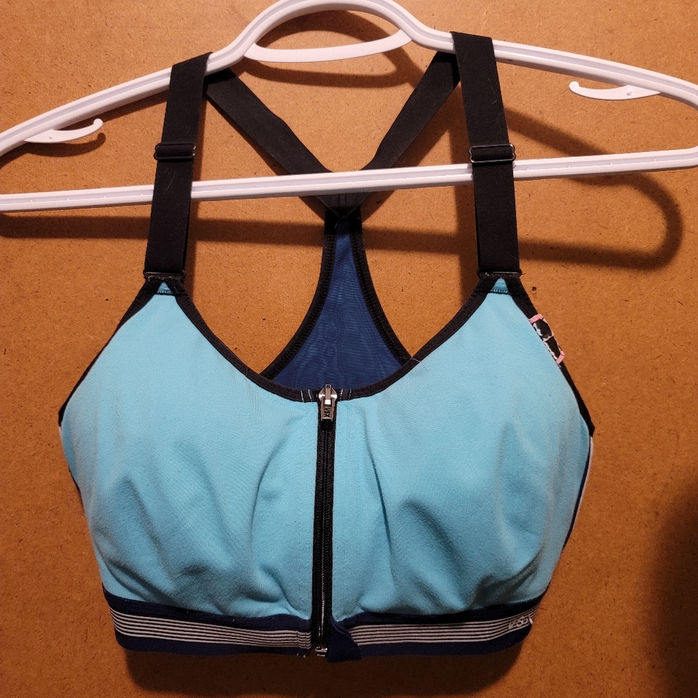 Victoria's secret sports bra